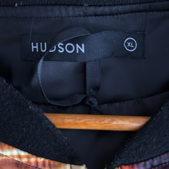 Hudson Egyptian black and gold Satin Jacket Size XL - Picture 4 of 4